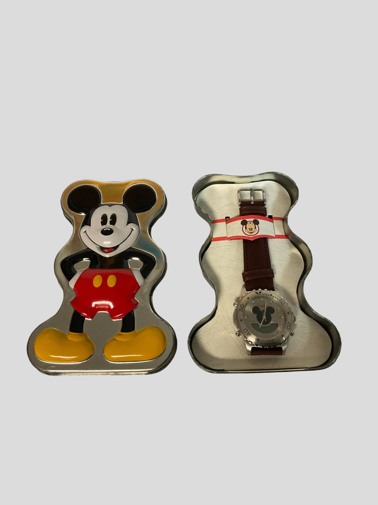 Disney Time Works Mickey Mouse Men's Wrist Watch (1 of 6)