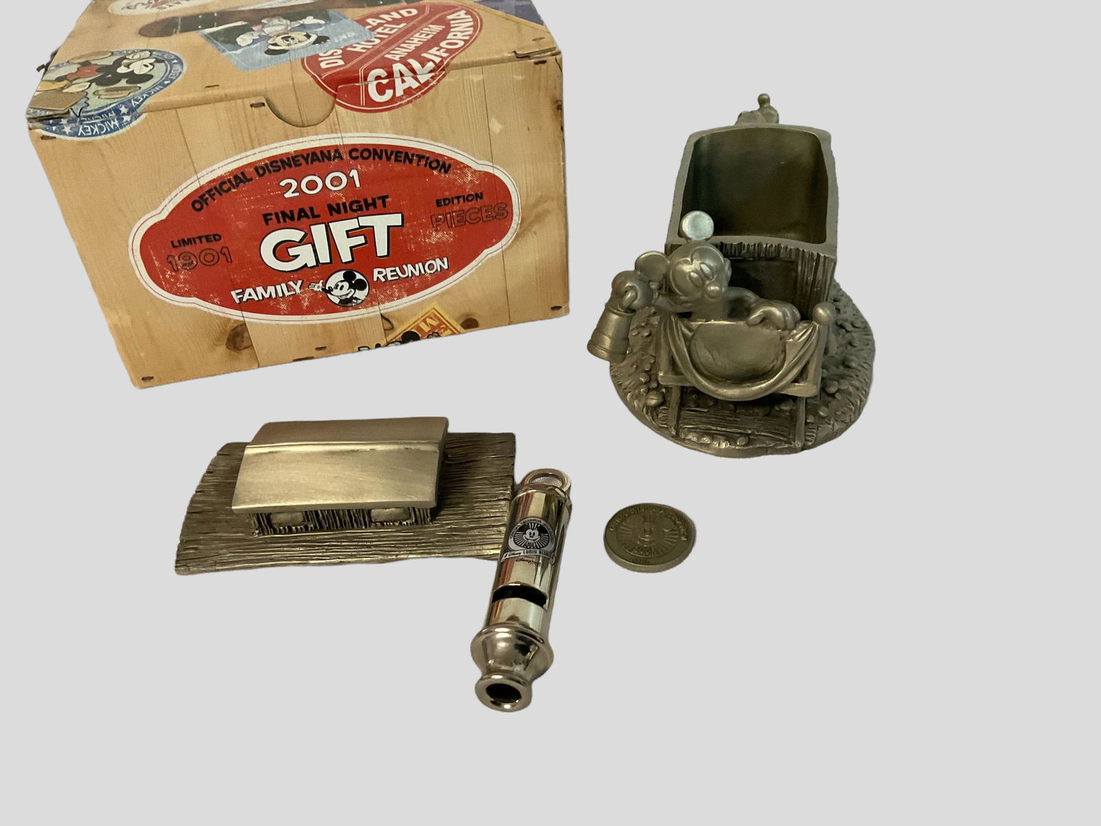 Disneyana Convention Final Night Gift Head n Home Pewter Mickey Mouse Train Whistle Coin in Box (1 of 4)