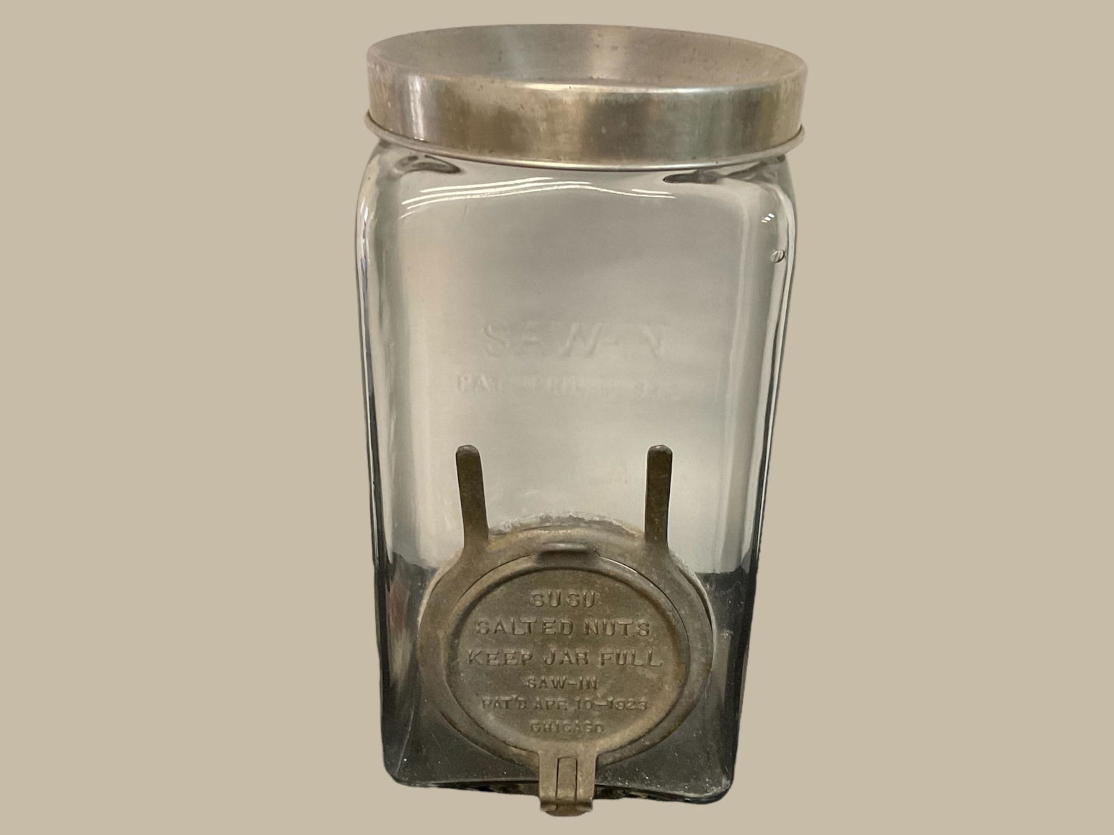 SUSU Salted Nuts General Store Jar Saw-In Chicago Pat'd April 10 1923 with Aluminum Tray Lid (1 of 8)