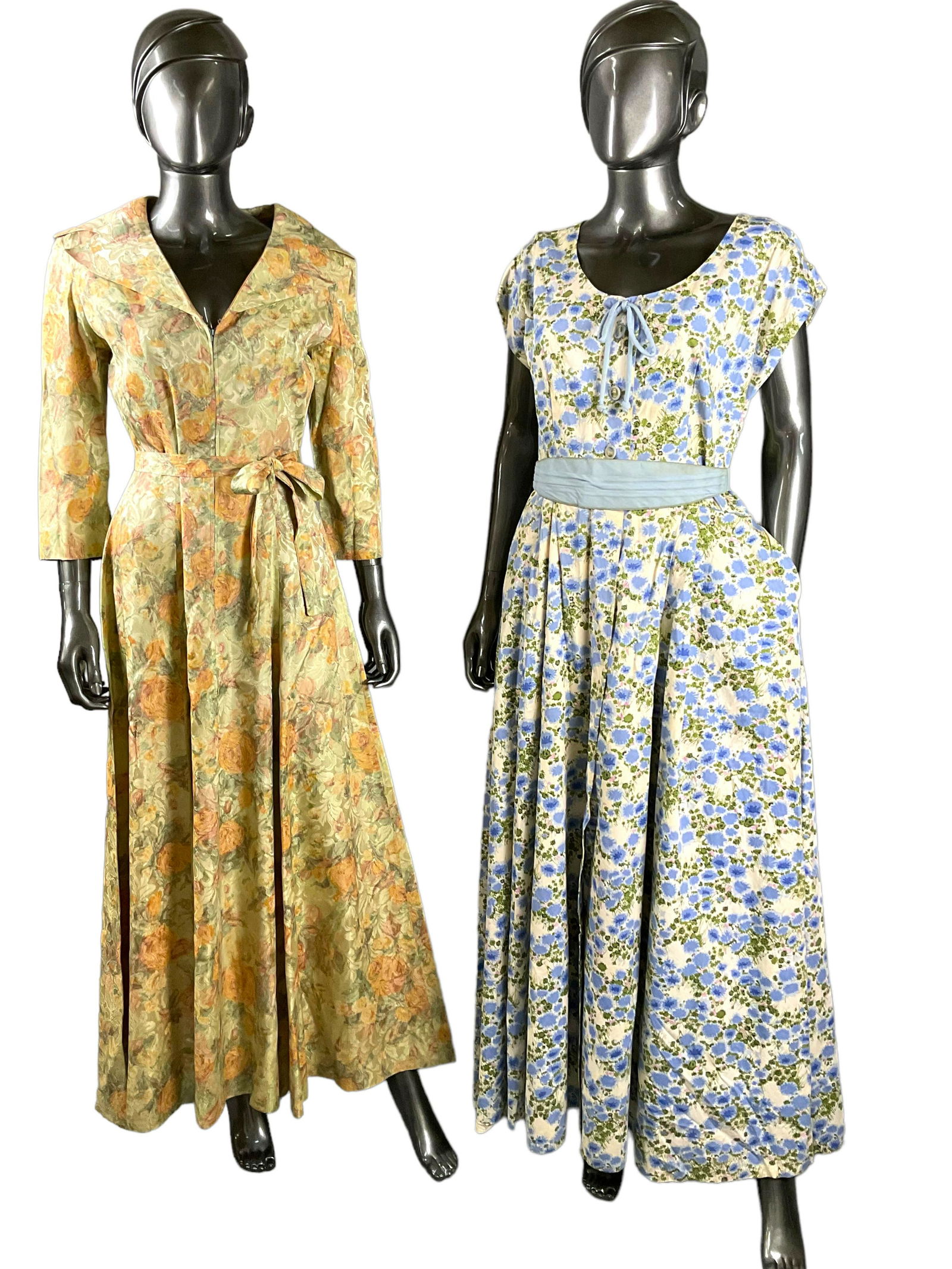 Pair of 1940s Womenâ€™s Maxi (1 of 9)