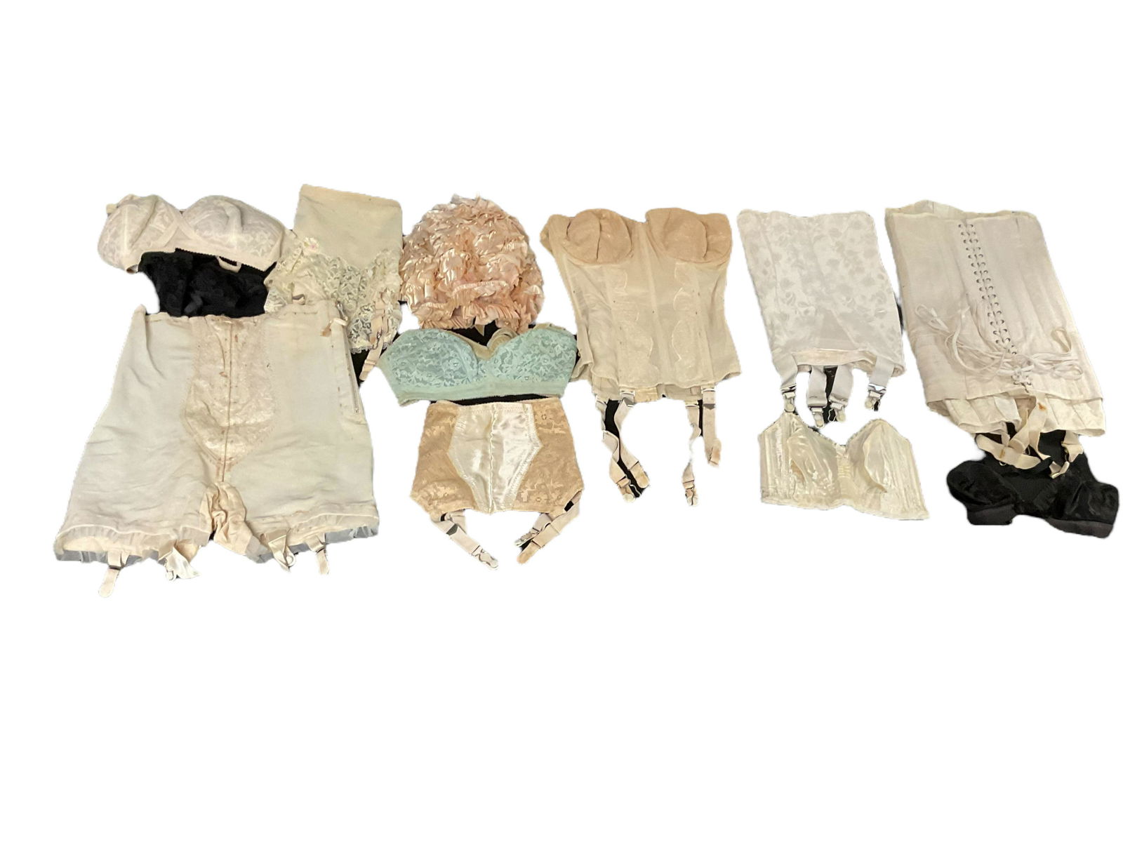 12 Vintage Ladies Undergarments (1 of 11)