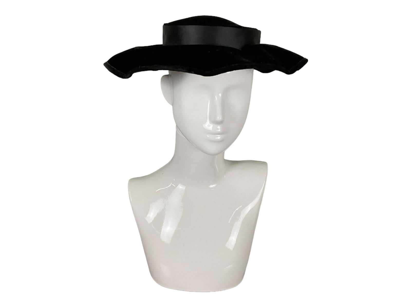 Black Velvet Wavy Hat (1 of 7)