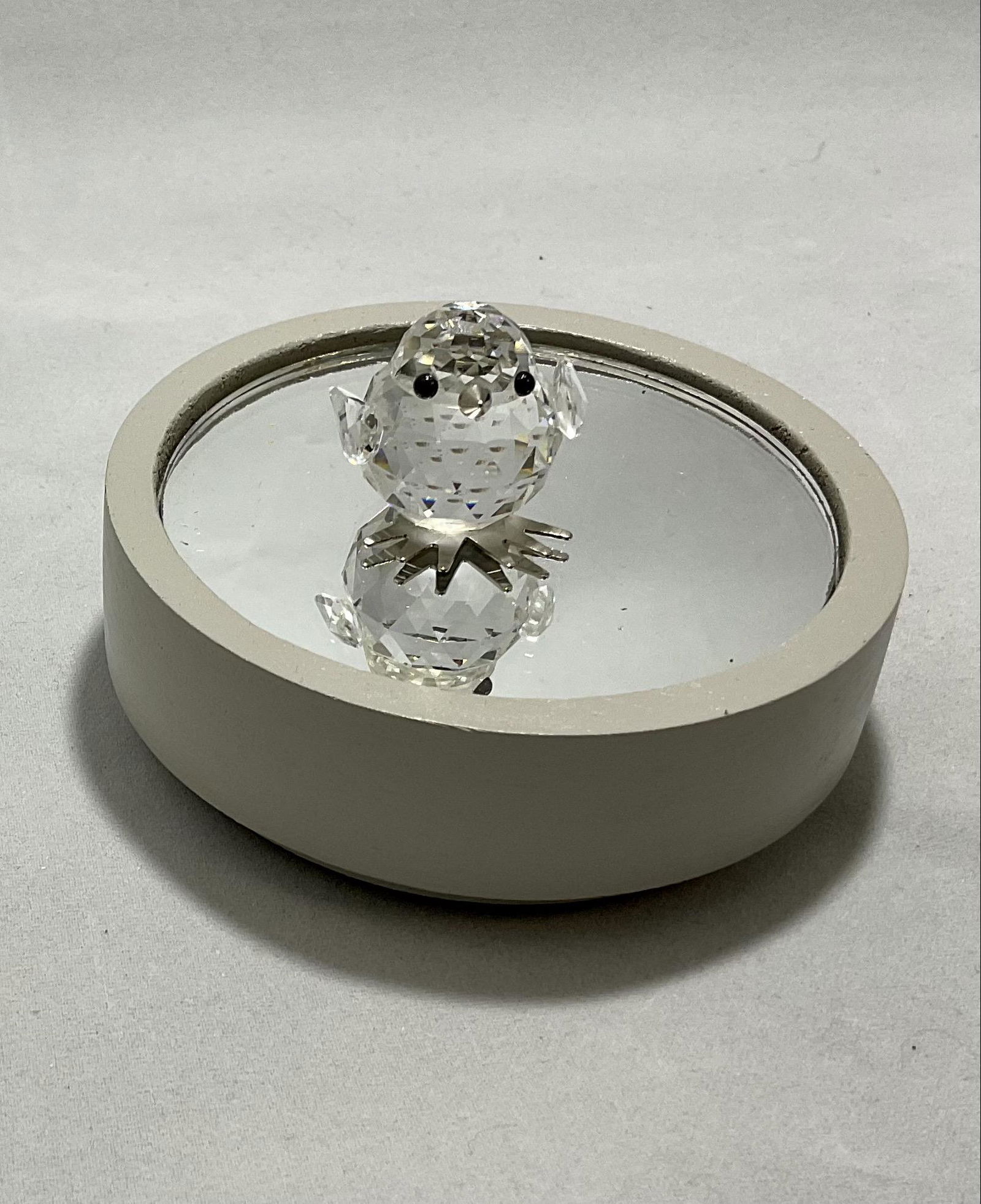 Swarovski Crystal Figurine Mini Chicken Number 7651NR020 (1 of 4)