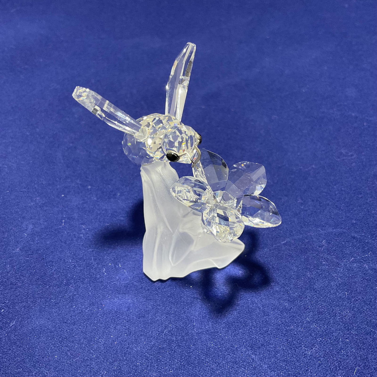 Swarovski Crystal Figurine Bumblebee Number 7615NR000002 (1 of 5)