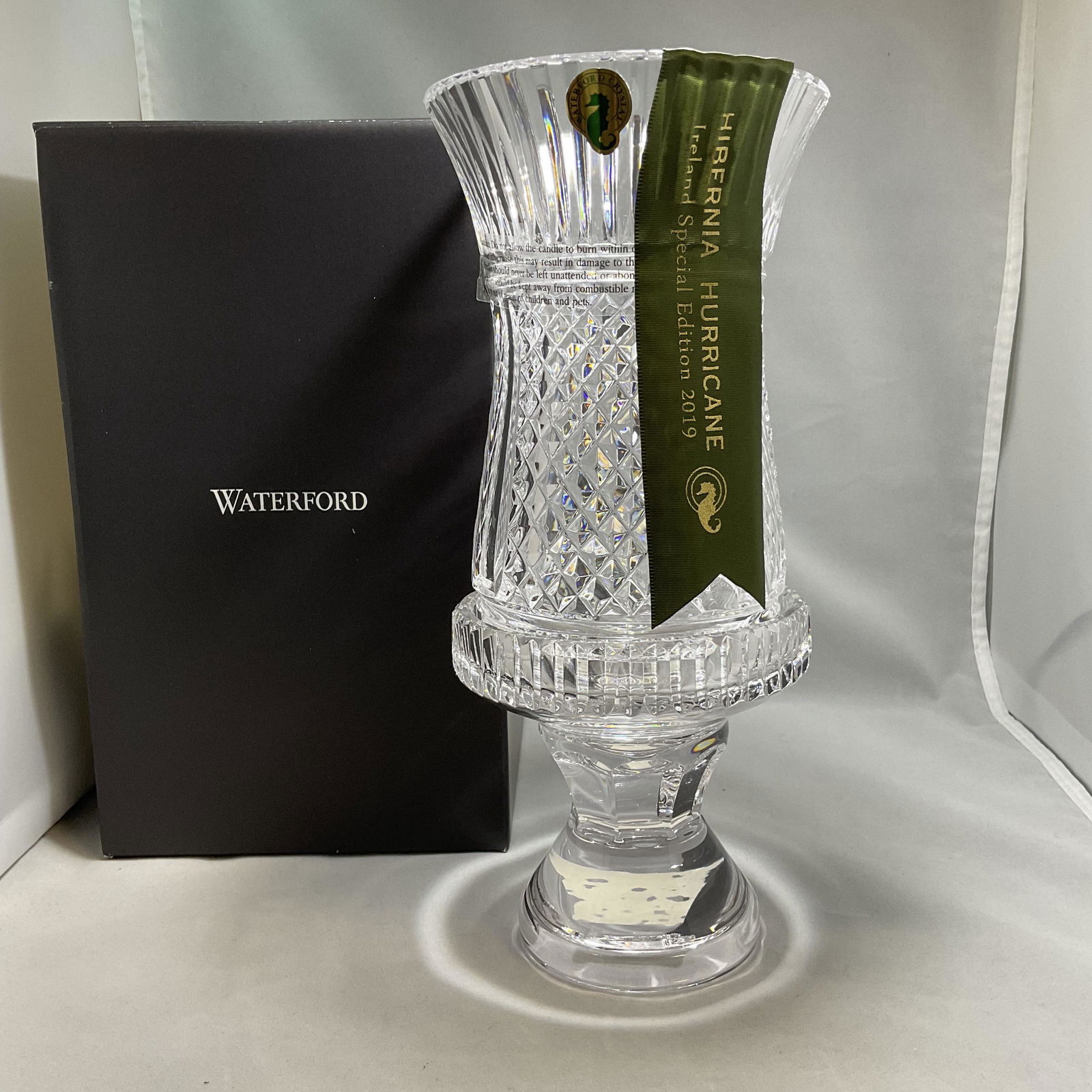 Waterford Hibernia Hurricane Lamp (1 of 6)