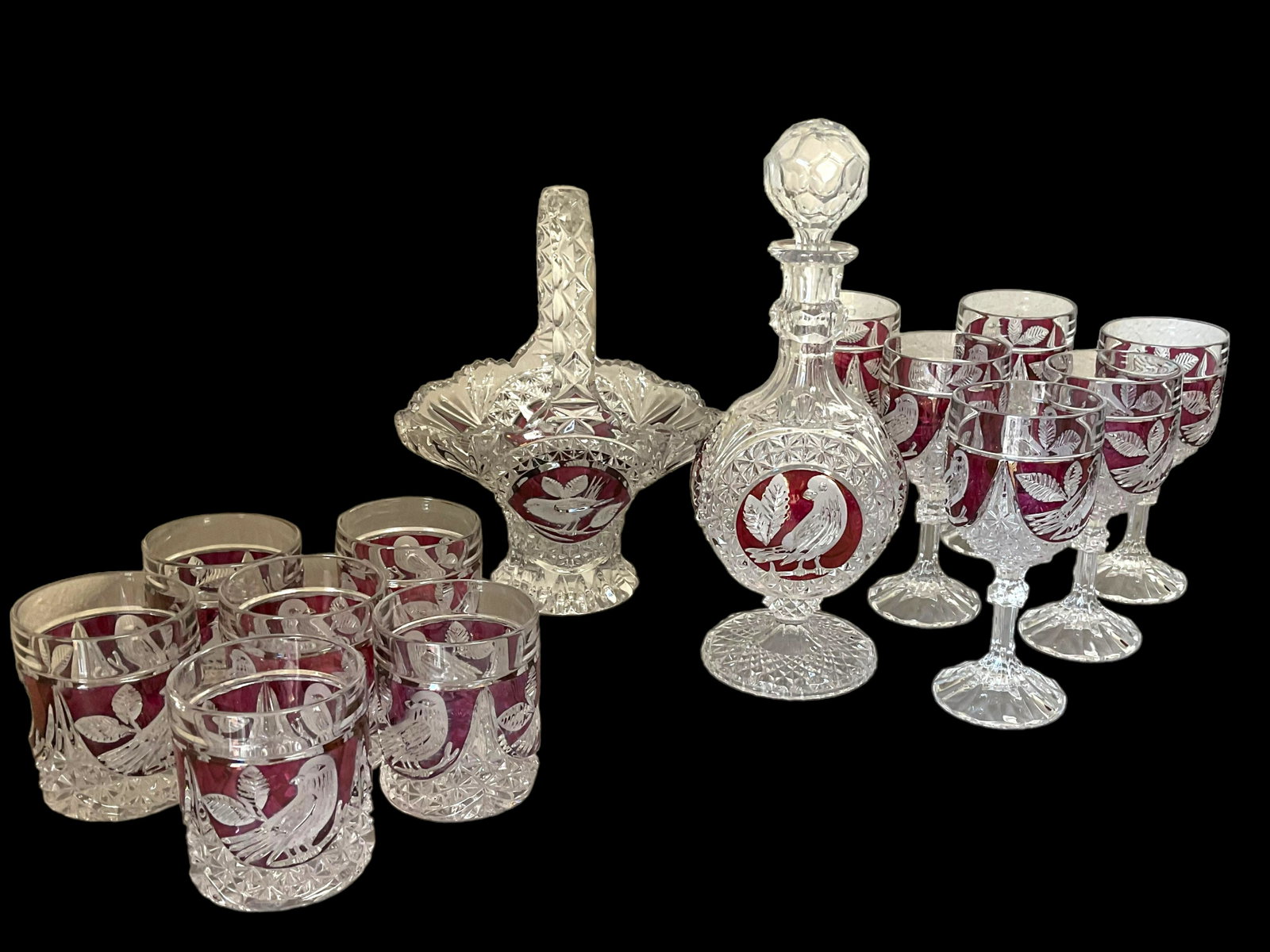Group of Vintage Hofbauer Red Byrdes Crystal Decanter 6 Wine Goblets 6 Bourbon Glasses and Crystal: Group of Vintage Hofbauer Red Byrdes Crystal, Decanter measures 12 3/4" H, 6 Wine Goblets, 6 Bourbon Glasses, and Crystal Basket, Condition very good. See photographs.