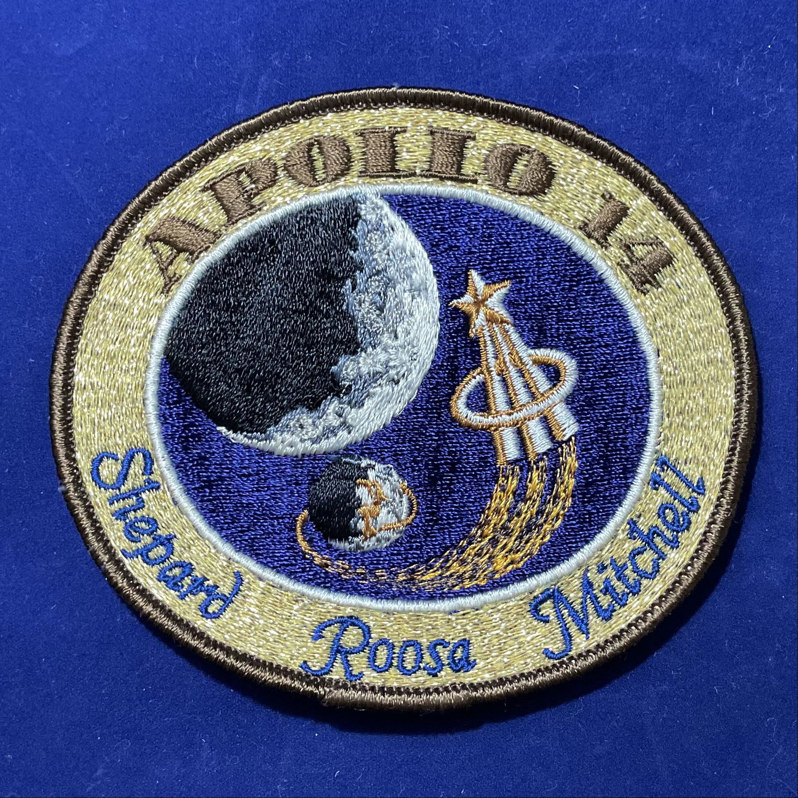 Lion Brothers NASA Apollo 14 Hallmarked 4 inch Mission Patch (1 of 3)
