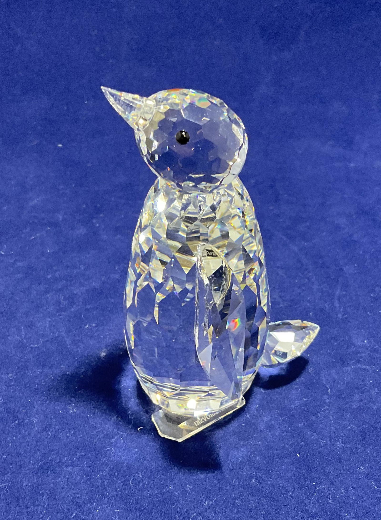 Swarovski Crystal Figurine Large Penguin Number 7643NR085000 (1 of 4)