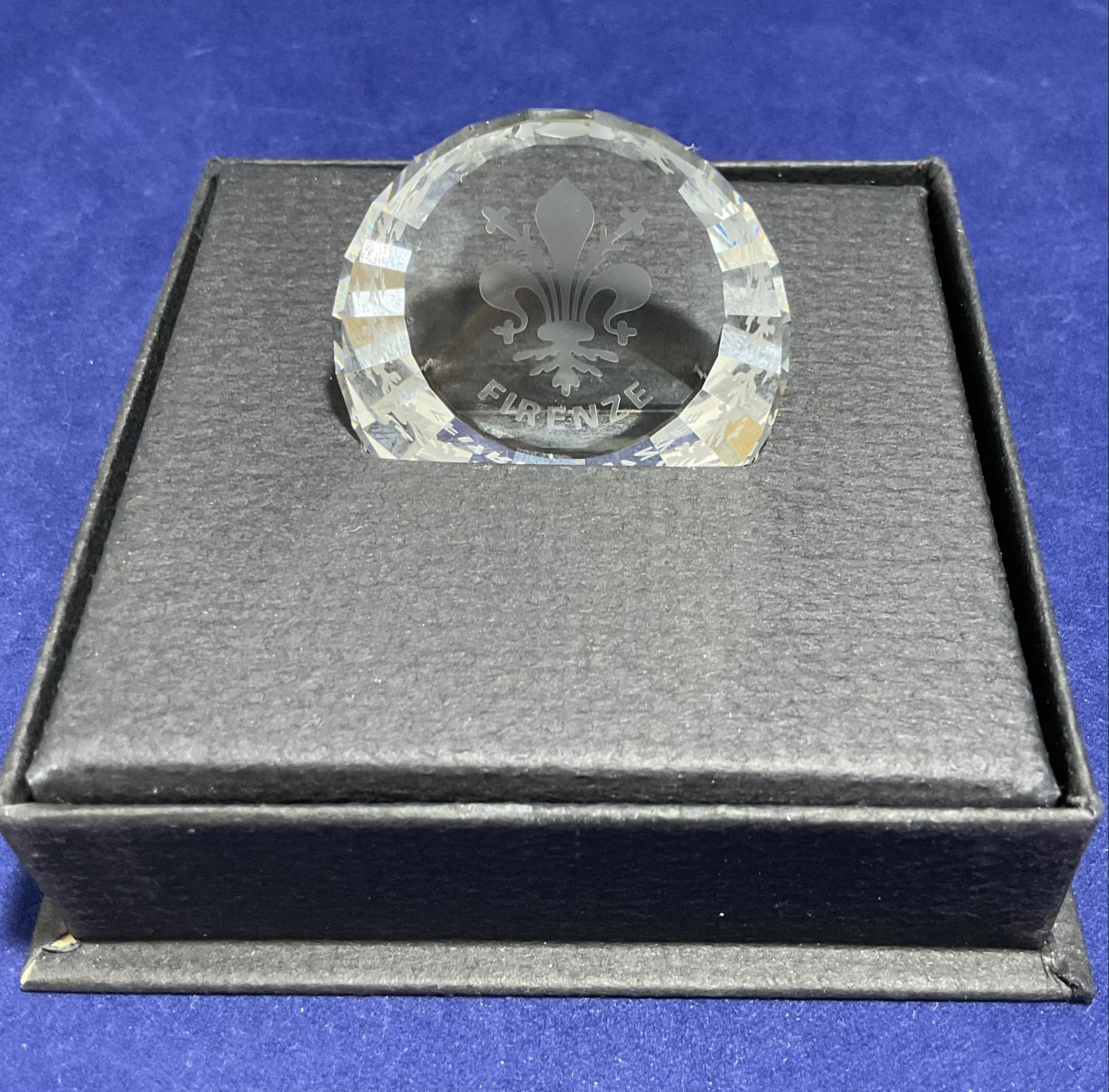 Swarovski Crystal Figurine "Firenze" Tour Disc Number M5500 (1 of 2)