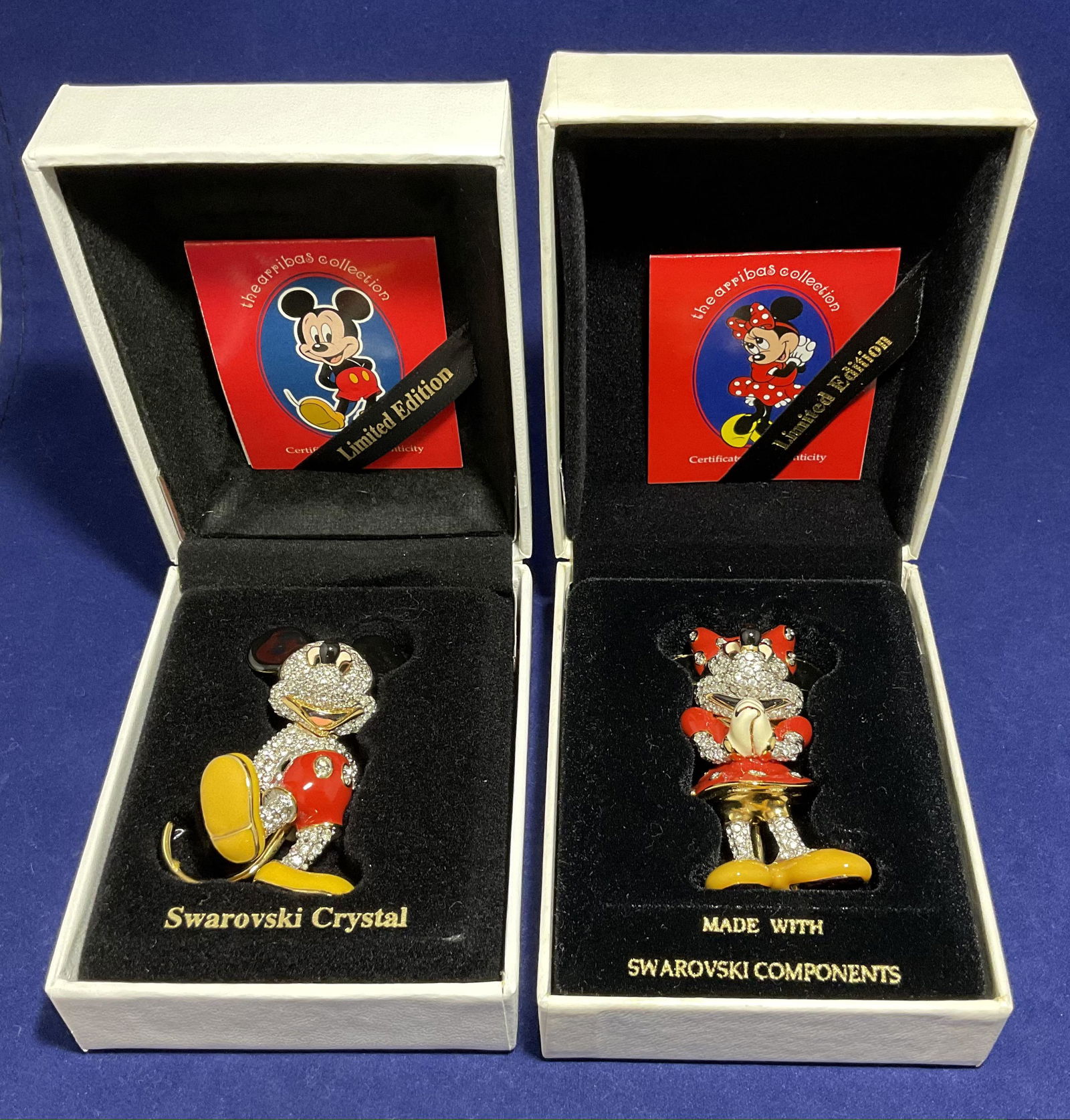 Pair of Swarovski Figurines Mickey Mouse and Minnie Mouse (1 of 4)