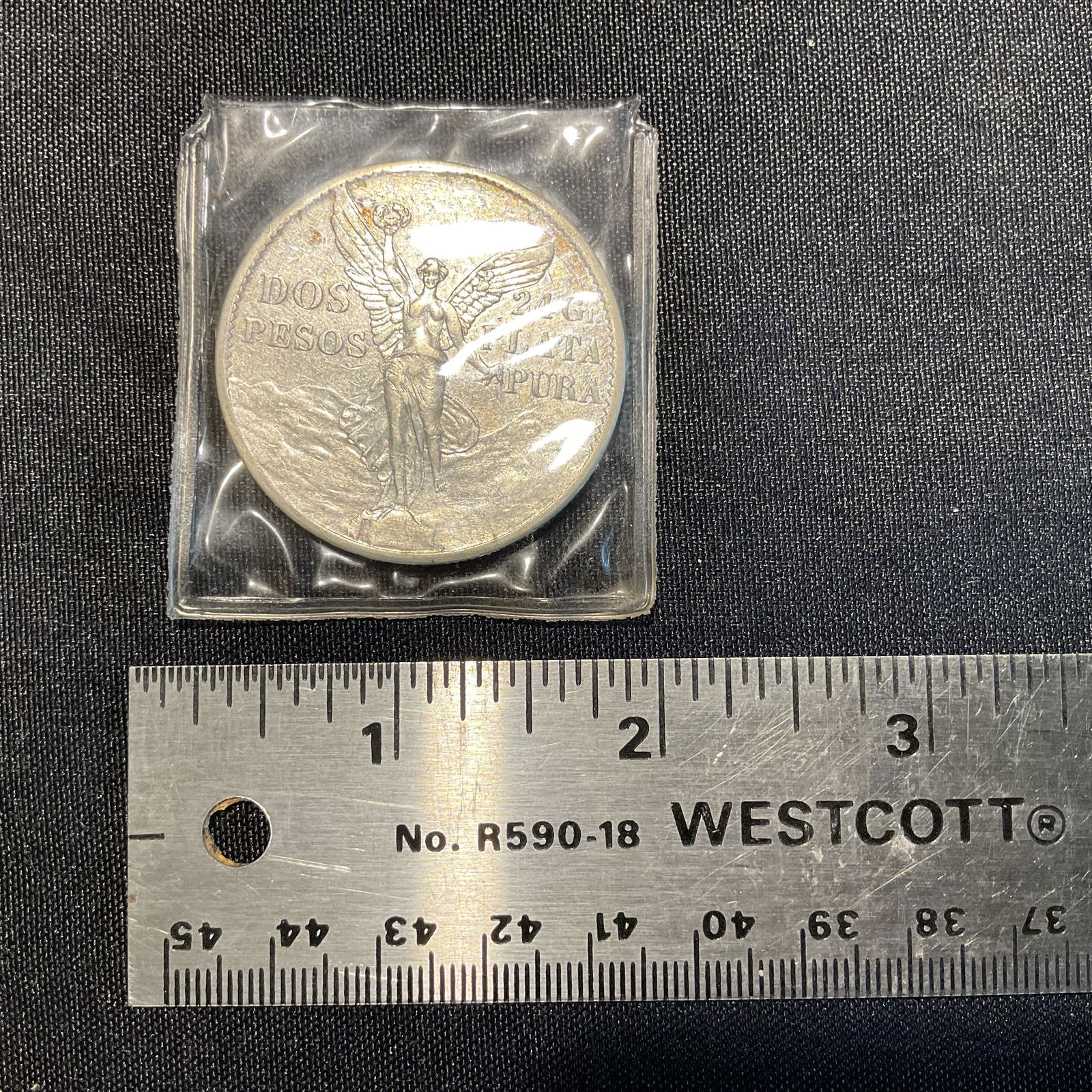 Mexico 1921 2 Peso Silver Coin 100th Anniversary of Independence (1 of 2)