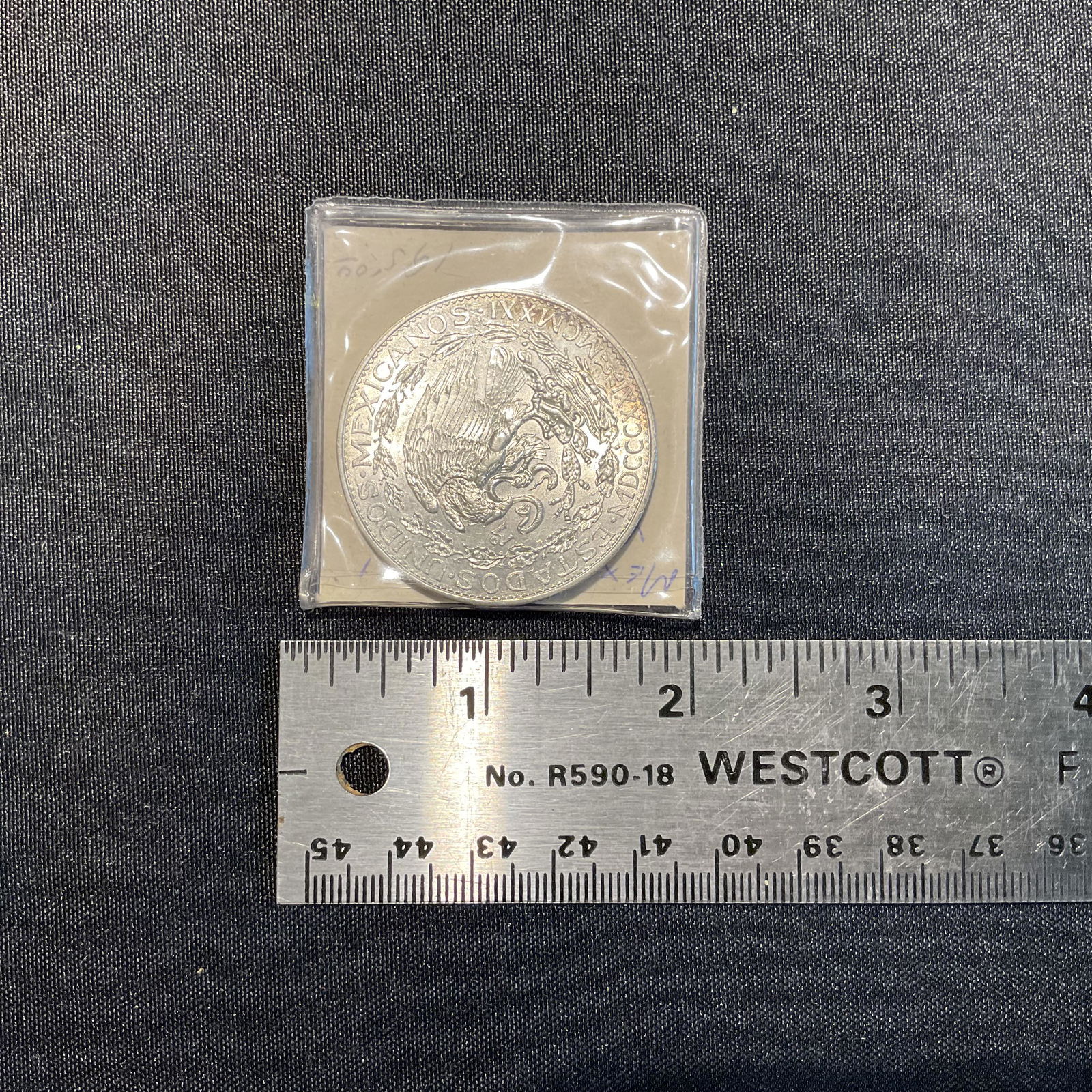 Mexico 1921 2 Peso Silver Coin 100th Anniversary of Independence (1 of 2)