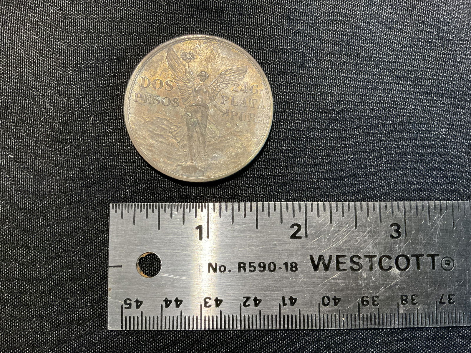 Mexico 1921 2 Peso Silver Coin 100th Anniversary of Independence (1 of 2)