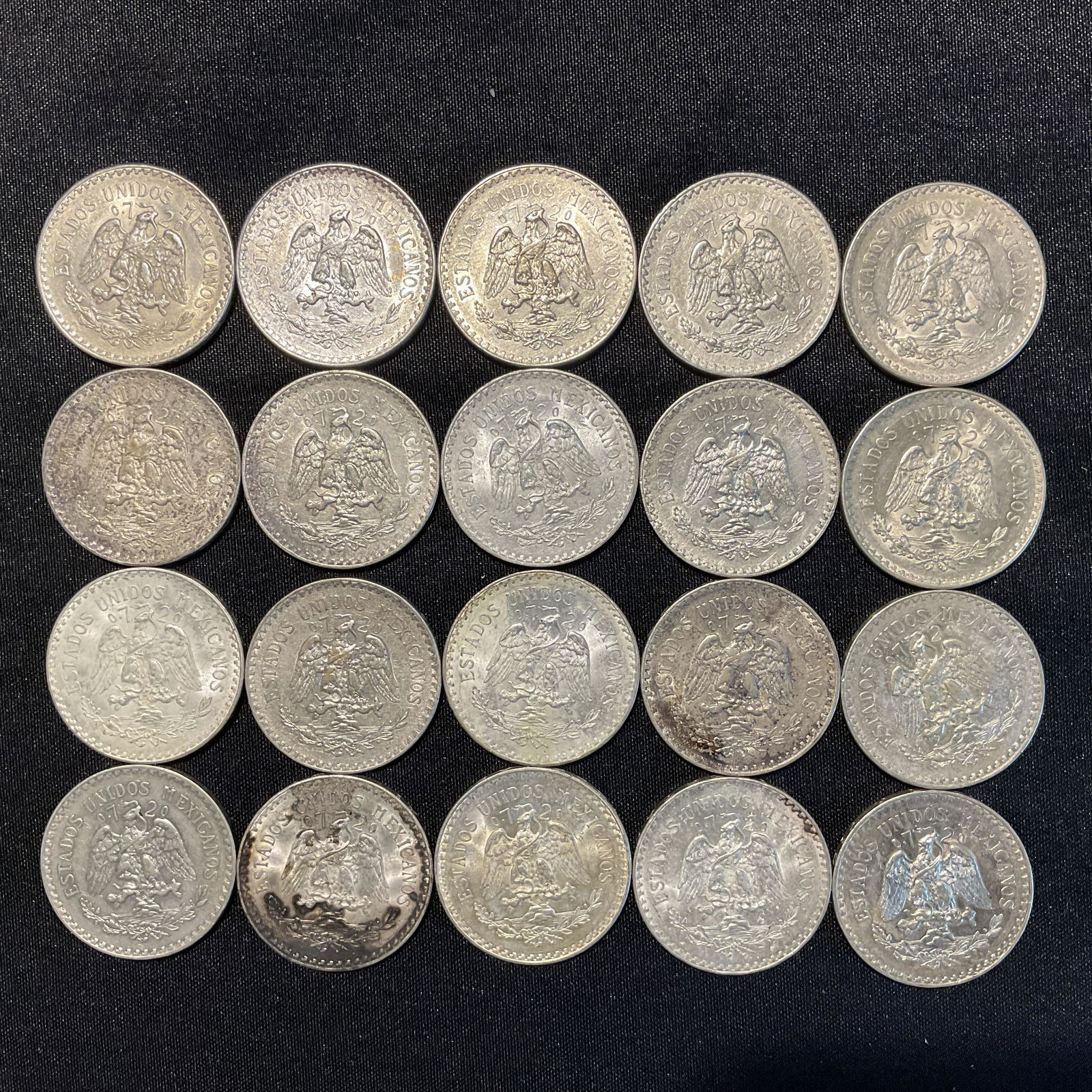 Group of 20 Mexico 1 Peso Silver Coins 1930s (1 of 2)