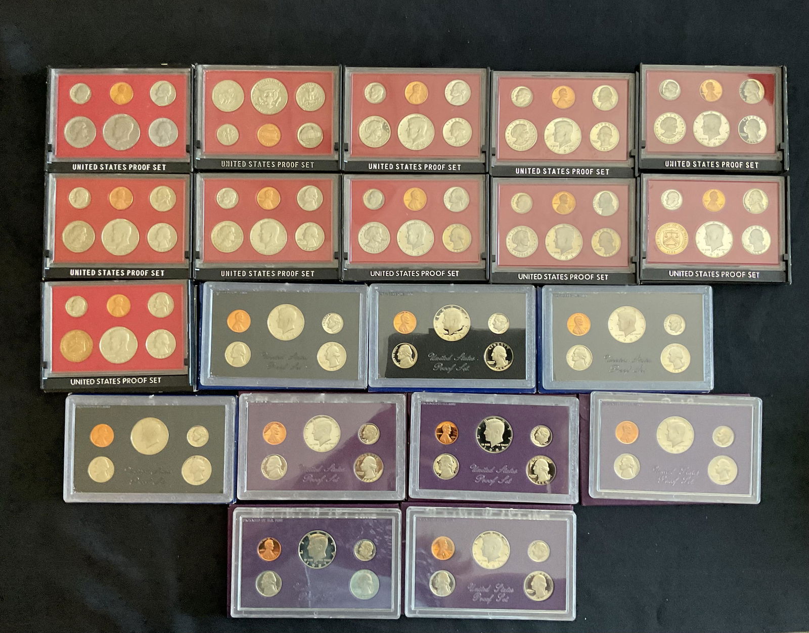 Group of 20 US Mint Proof Sets 1980 - 1987 (1 of 2)