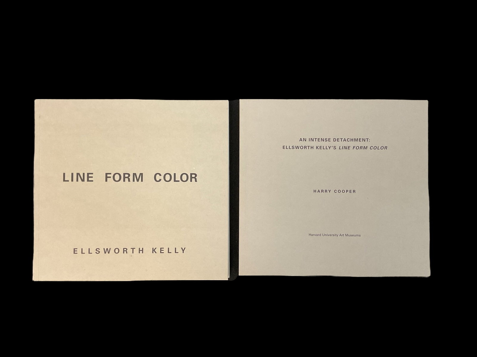 Line Form Color Ellsworth Kelly Harvard University Art Museums 1999 Softcover Two Volumes in: Line Form Color, Ellsworth Kelly, Harvard University Art Museums, 1999, Softcover in Two Volumes with Slipcase, ISBN 1891771051, Published in conjunction with "Ellsworth Kelly: The Eary Drawings,