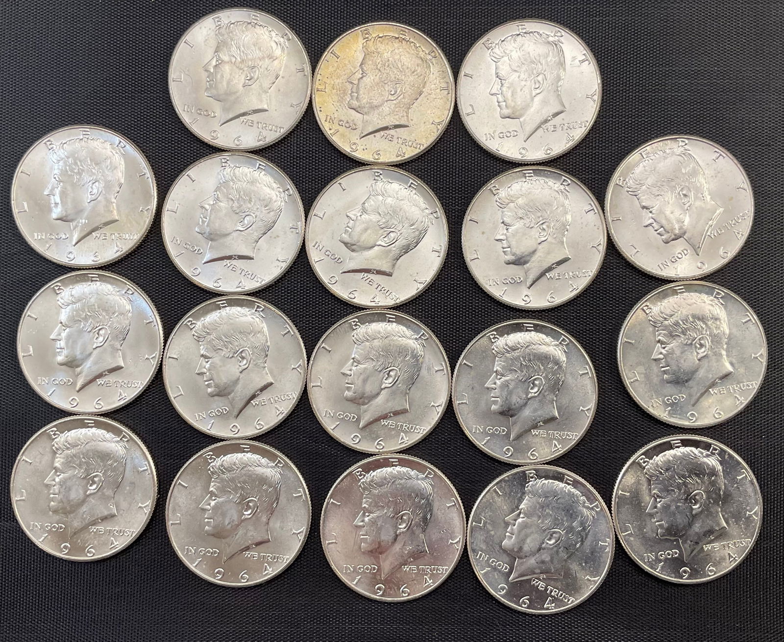 Group of 18 1964 D Kennedy Silver Half Dollars (1 of 9)