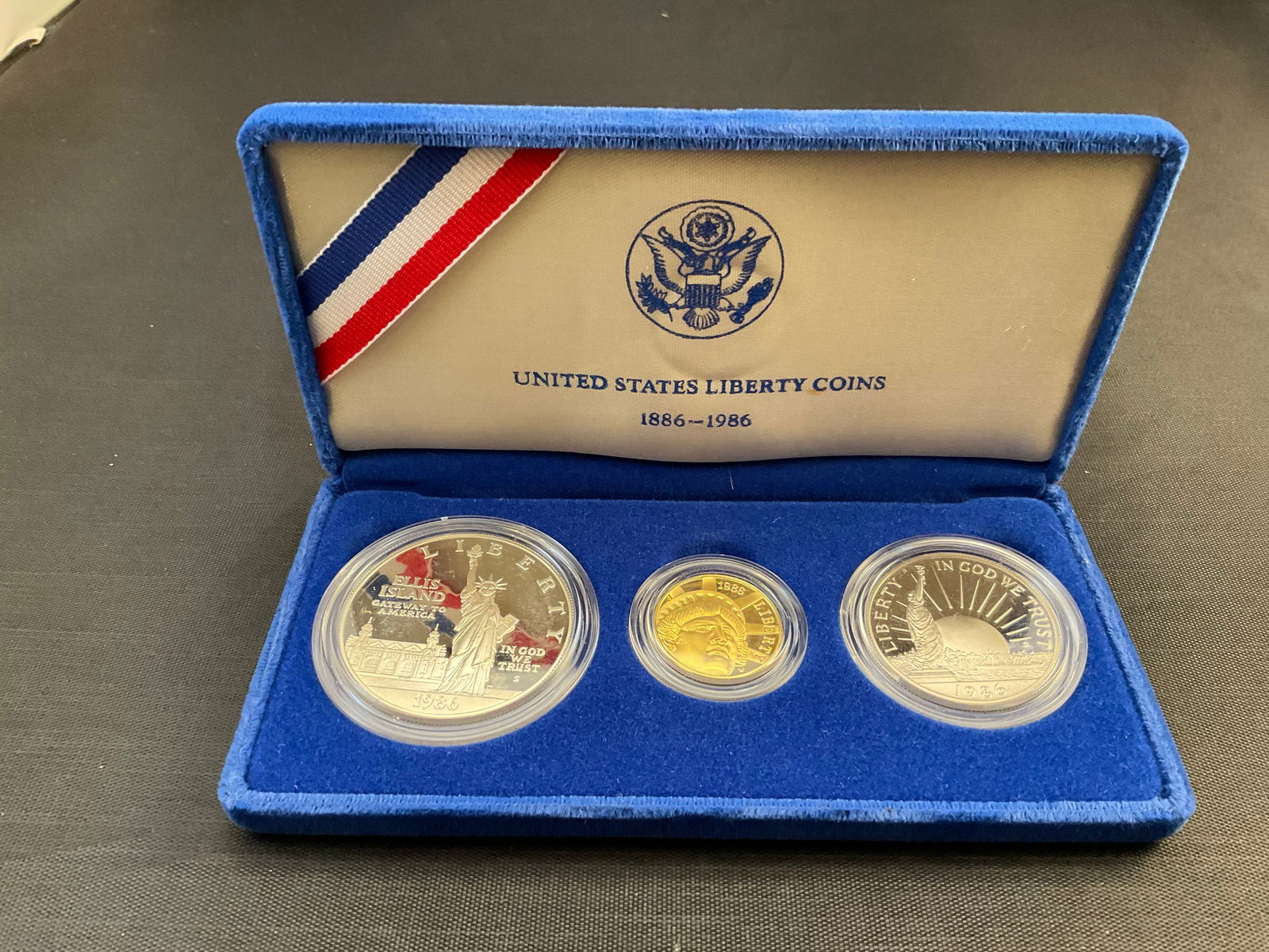 【限定】アメリカ合衆国リバティセット 1886-1986 限定】アメリカ合衆国リバティセット 1886-1986 遺品整理】 UNITED