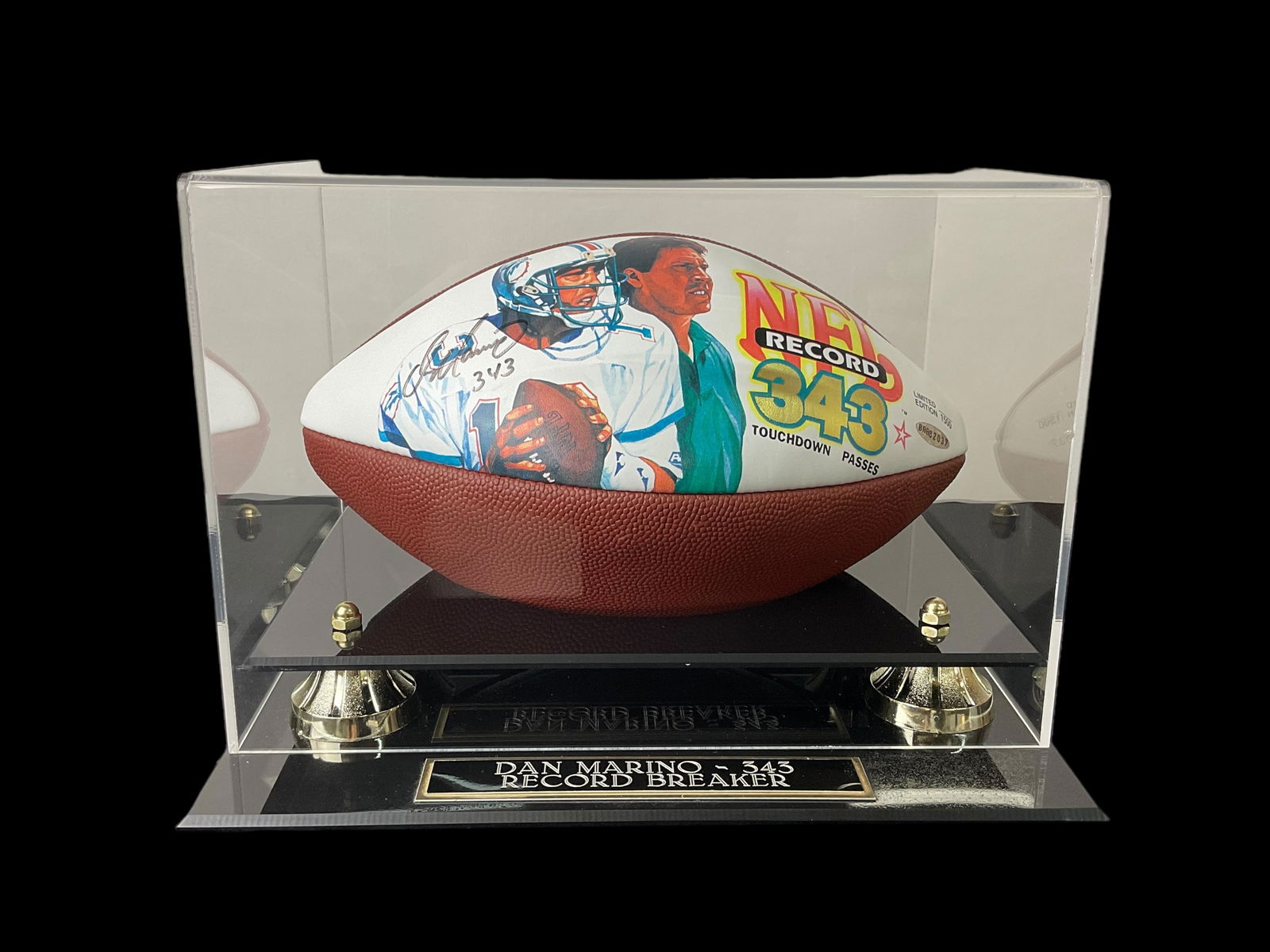 Limited Edition Dan Marino Signed Football By Sportacular Art In Case (1 of 11)