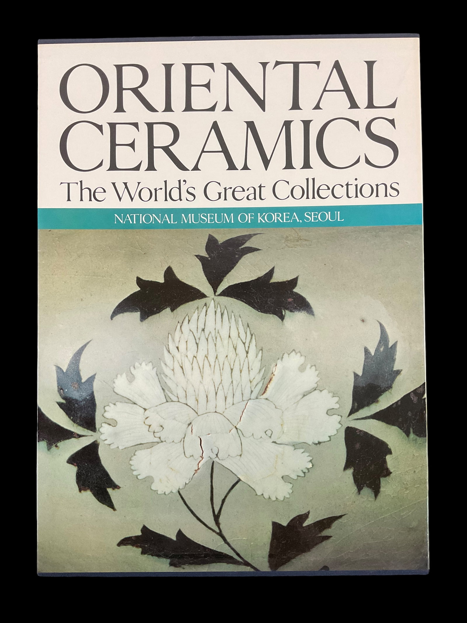 Oriental Ceramics, The World's Great Collection, National Museum Of Korea, Seoul, Volume 2: Oriental Ceramics, The World's Great Collection, National Museum Of Korea, Seoul, Volume 2 Publisher, Kodansha International LTD., 1982 ISBN: 0870114417, Comes in slipcase, Condition, foxing and s