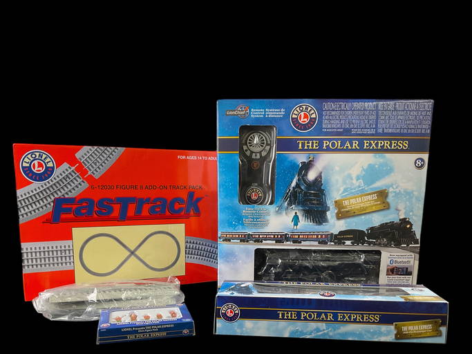 polar-express-2-8-4-locomotive-electric-o-gauge-train-set-with-add-ons