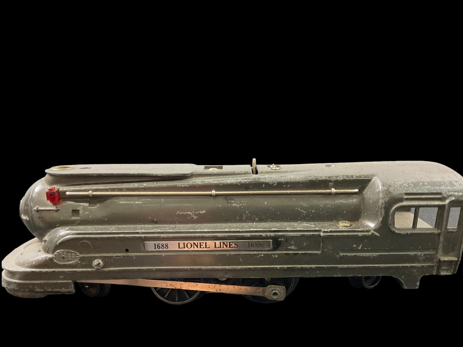 Lionel Prewar O27 Gauge 1688 "Torpedo" Streamlined Steam Engine Gunmetal (1 of 6)