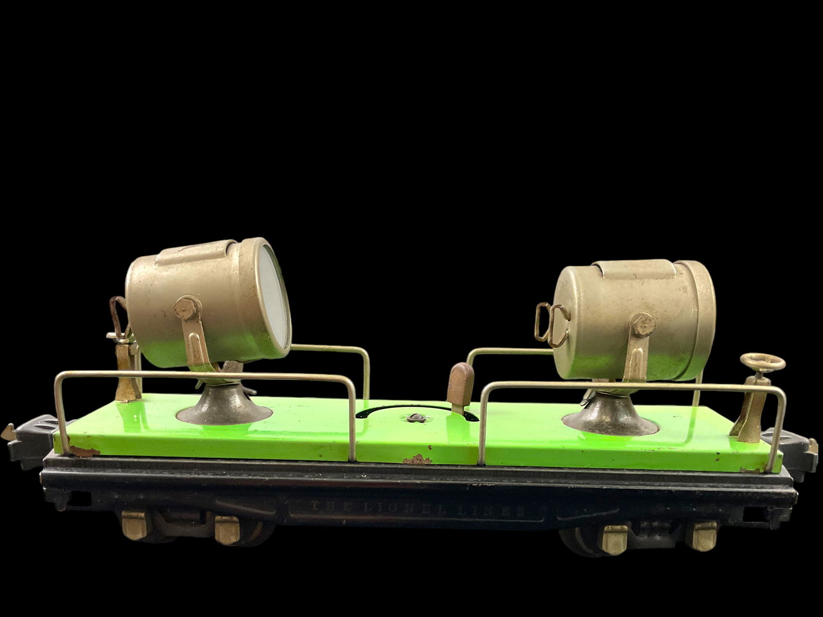 Lionel Prewar O Gauge 820 Floodlight Cars 1931-42 Light Green (1 of 8)