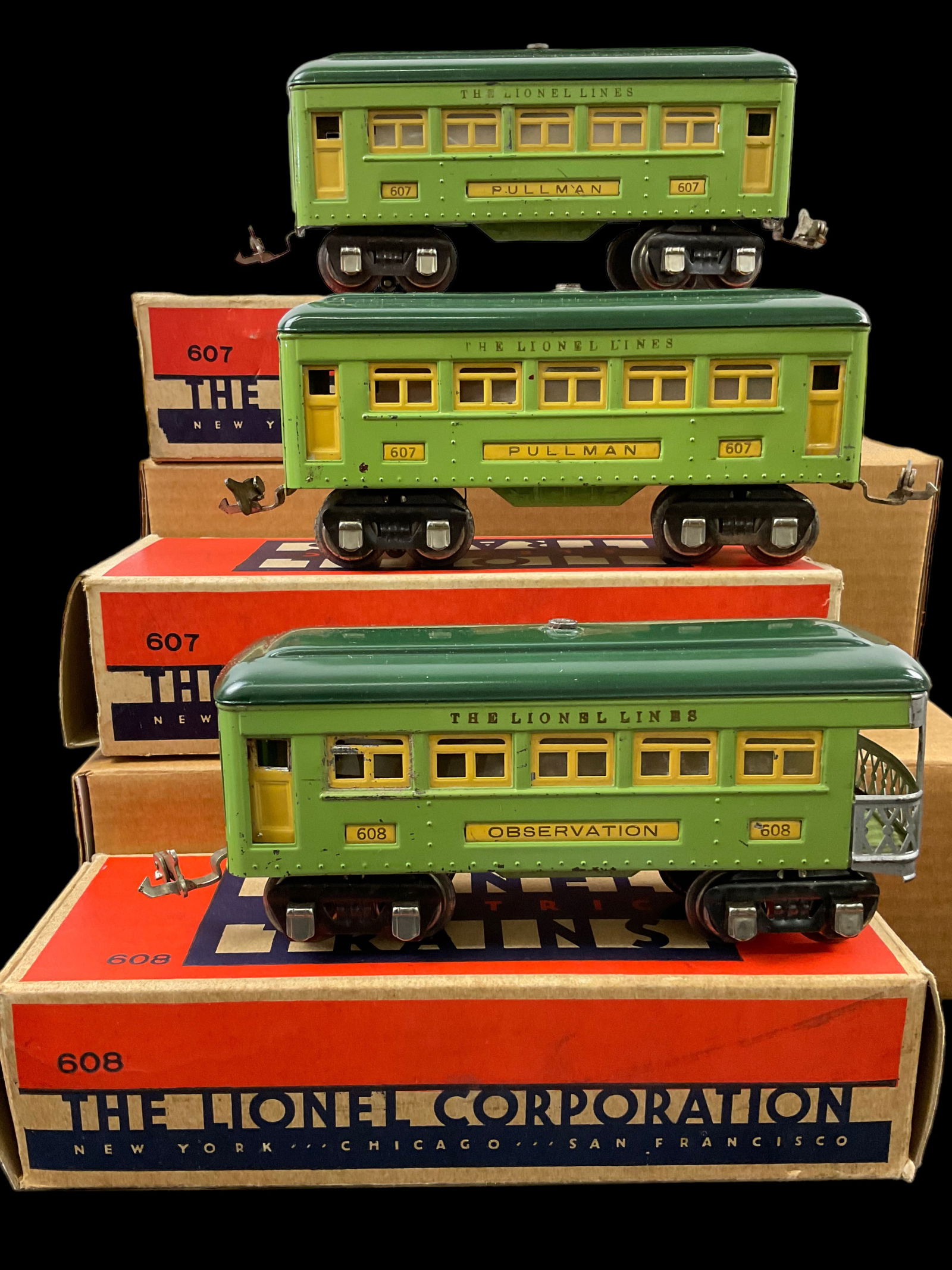 Group of 3 Lionel Prewar O Gauge 607 Pullman 607 Pullman 608 Observation Car (1 of 11)
