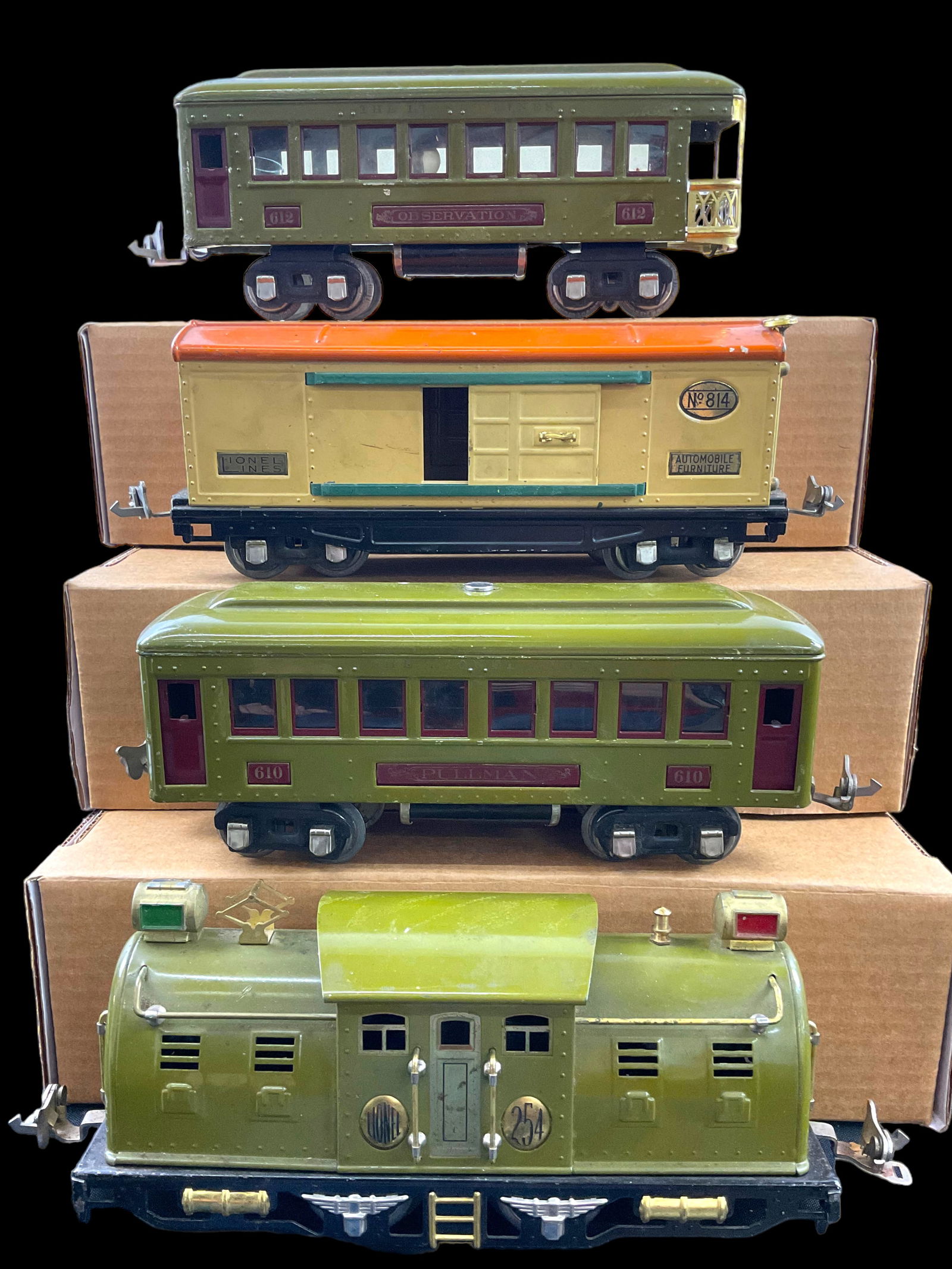 Lionel Prewar O Gauge 254 0-4-0 Electric Locomotive (1924-1932) Pullman Observation: Lionel Prewar O Gauge 254 0-4-0 Electric Locomotive Pullman Observation Box Cars 254 Electric Locomotive 0-4-0 Dark Olive Green, hand-reversing (1924-1932), no light on Locomotive, 610 Pull