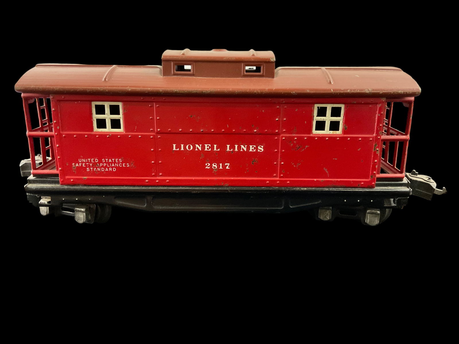 Lionel Prewar O Gauge 2817 8-Wheel Caboose LIONEL LINES (1 of 6)