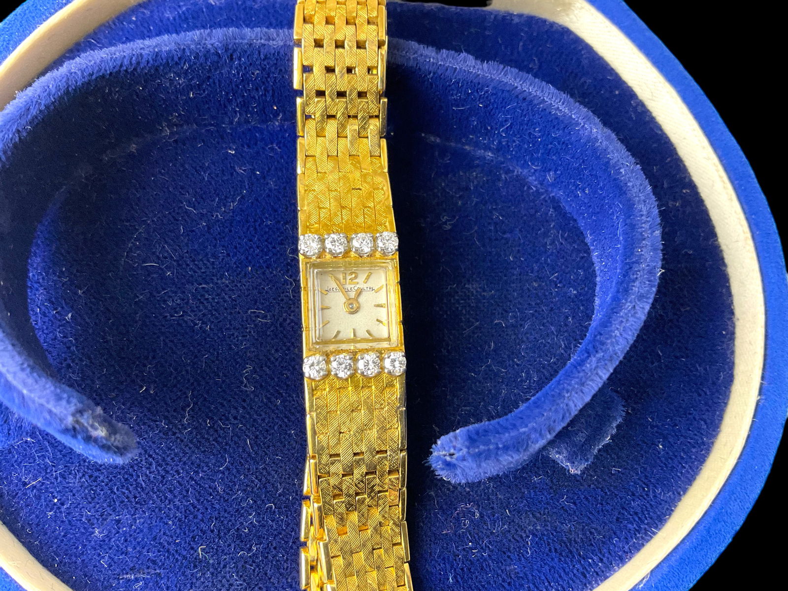 Ladies 18 kt Gold Diamond Watch by Jaeger - LeCoultre (1 of 12)