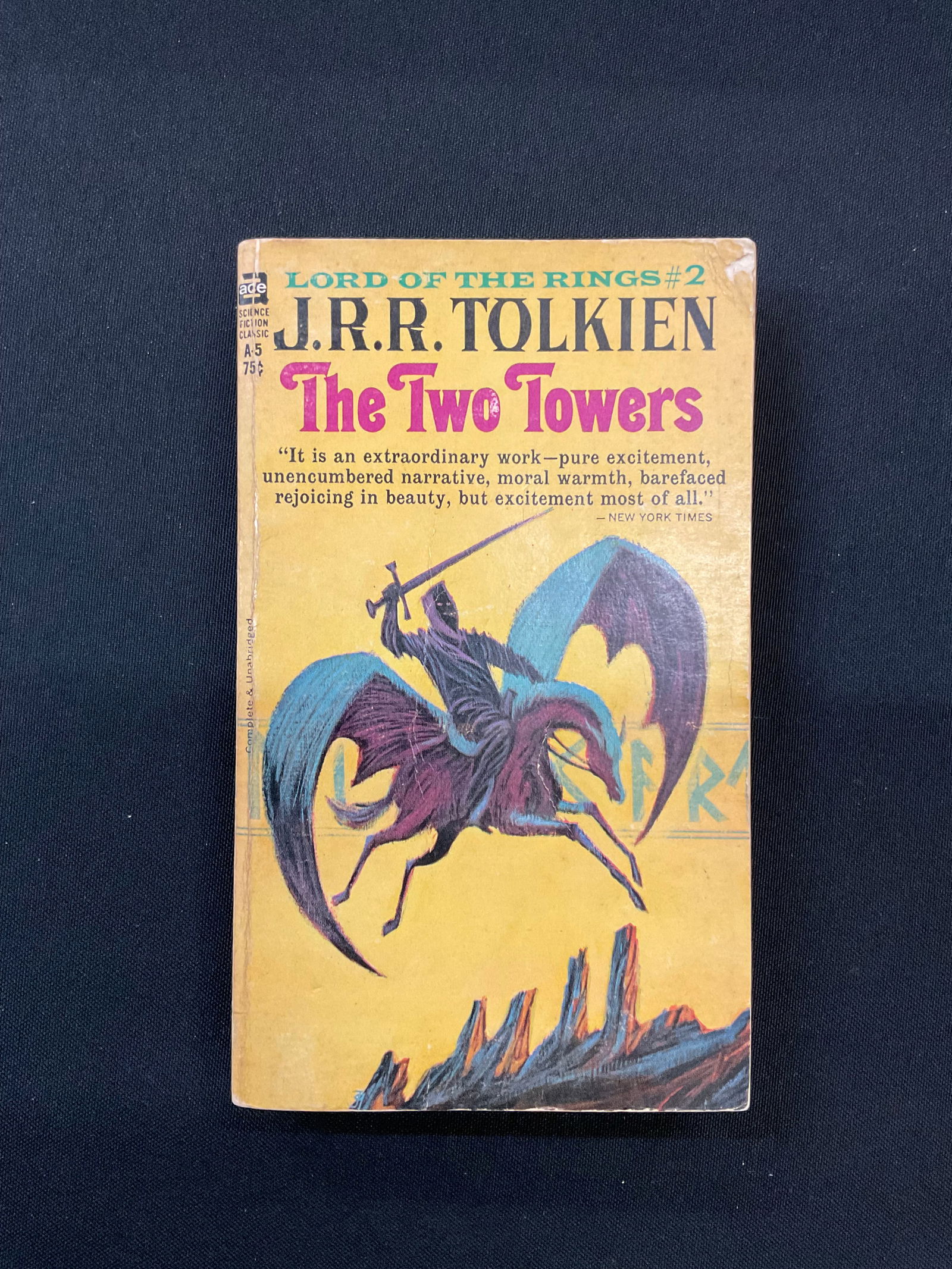 The Two Towers, Lord Of The Rings by J. R. R. Tolkien, Edition Ace A-5, Softcover (1 of 7)