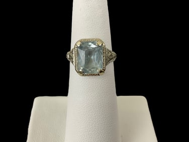 Art Deco 18K White Gold Belais Aquamarine Ring