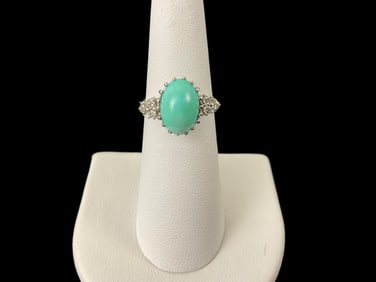 14K White Gold Oval Turquoise and Diamond Ring
