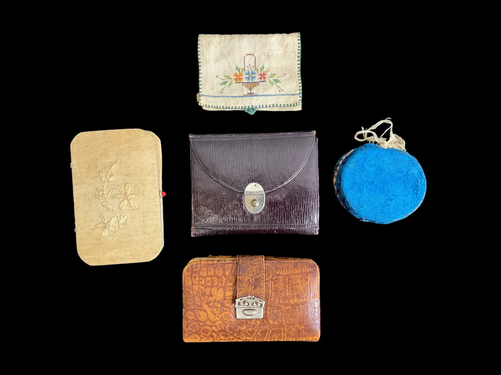 5 Antique/Vintage Sewing Needle Cases: 5 Antique/Vintage Sewing Needle Cases, Sewing cases are made of leather, linen, velvet, Cases length range 2.5” to 4.0” in length closed, Condition, Show age, wear on leat