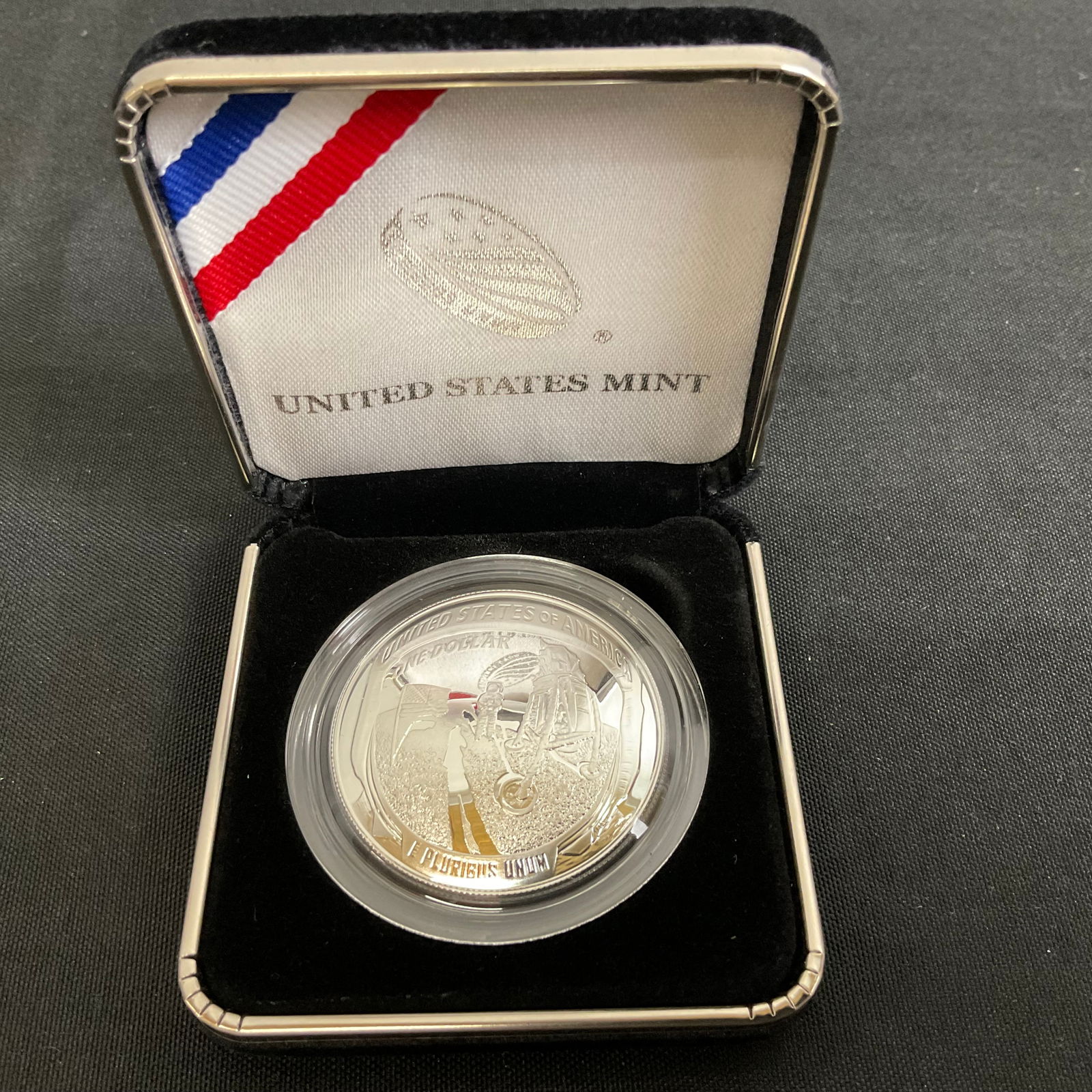 2019 P Apollo 11 50th Anniversary Proof Silver Dollar with COA (1 of 9)