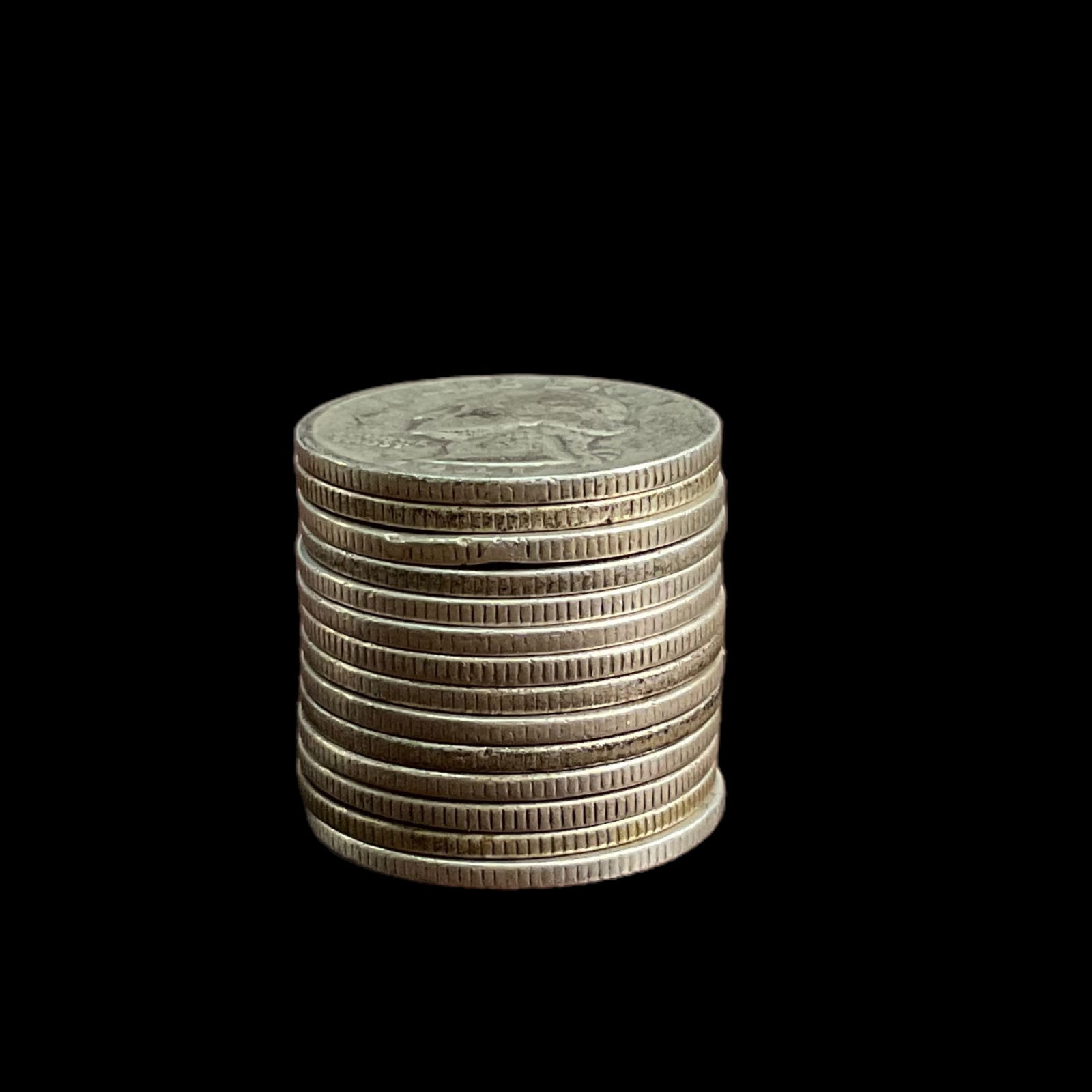 Group of 14 Washington Silver Quarters 1940s (1 of 3)