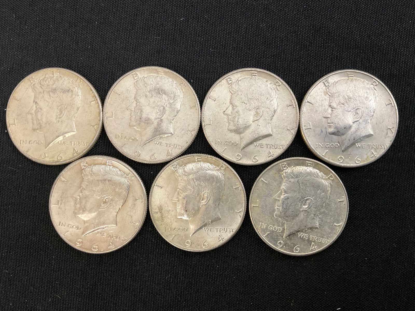 Group of 7 1964 D Kennedy Silver Half Dollars (1 of 3)