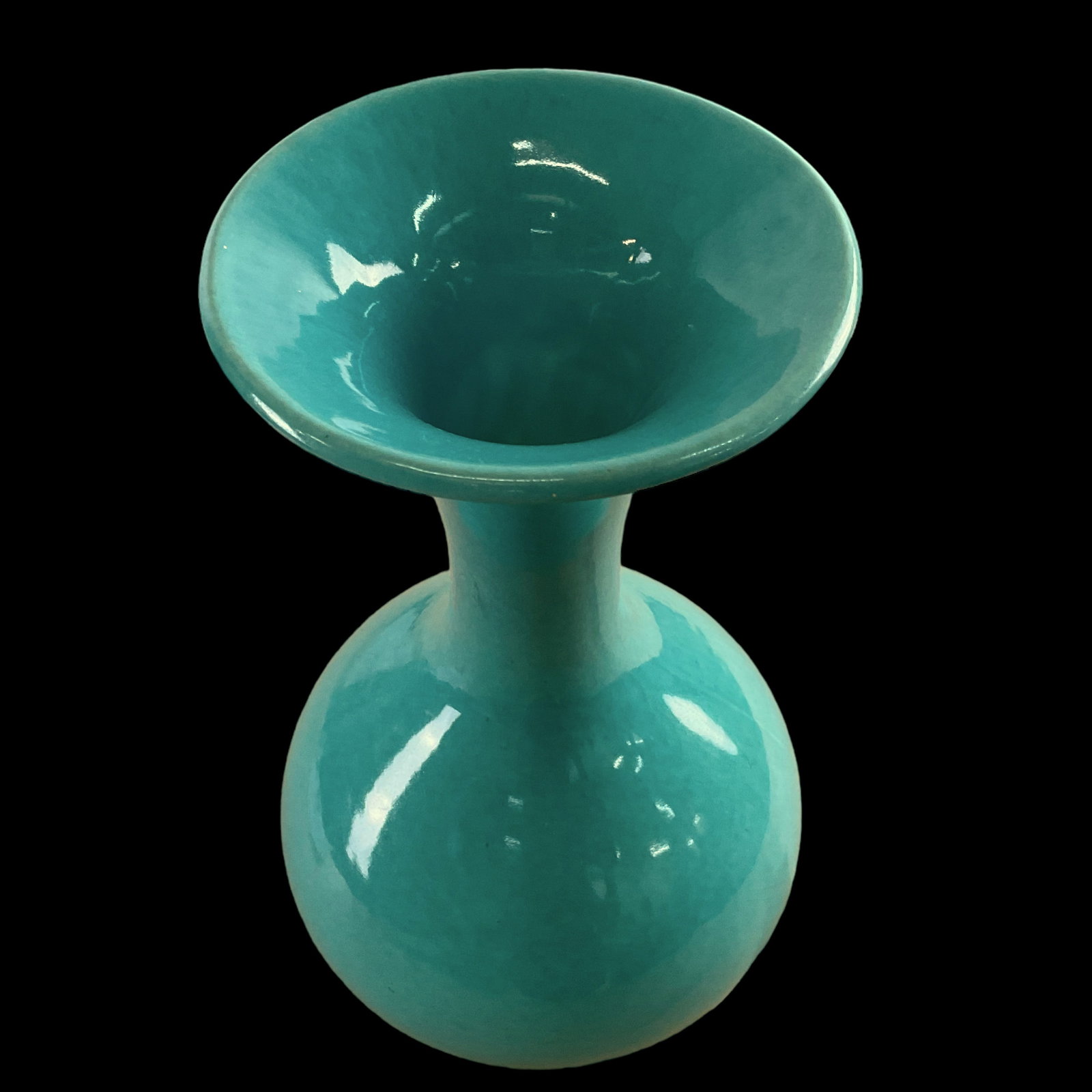 Red Wing Turquoise Vase #902: Red Wing Turquoise Vase signed and numbered #902, Measures 10" H, 6" W, Condition, very good, see photographs. From the private collection of Marilynn Johnson, past curator Metropolitan Muse