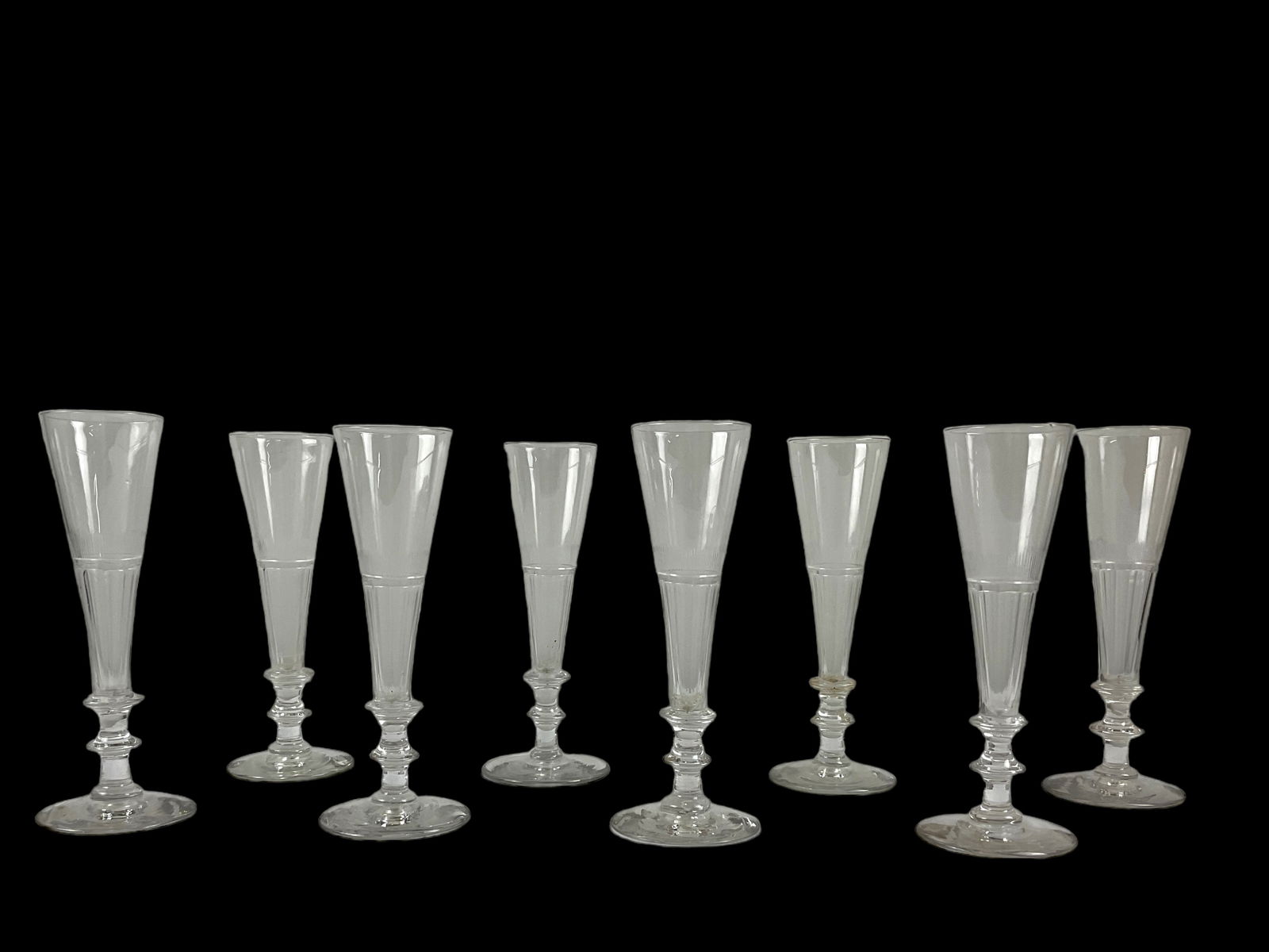 Lot Of 8 Champagne Flutes (1 of 5)