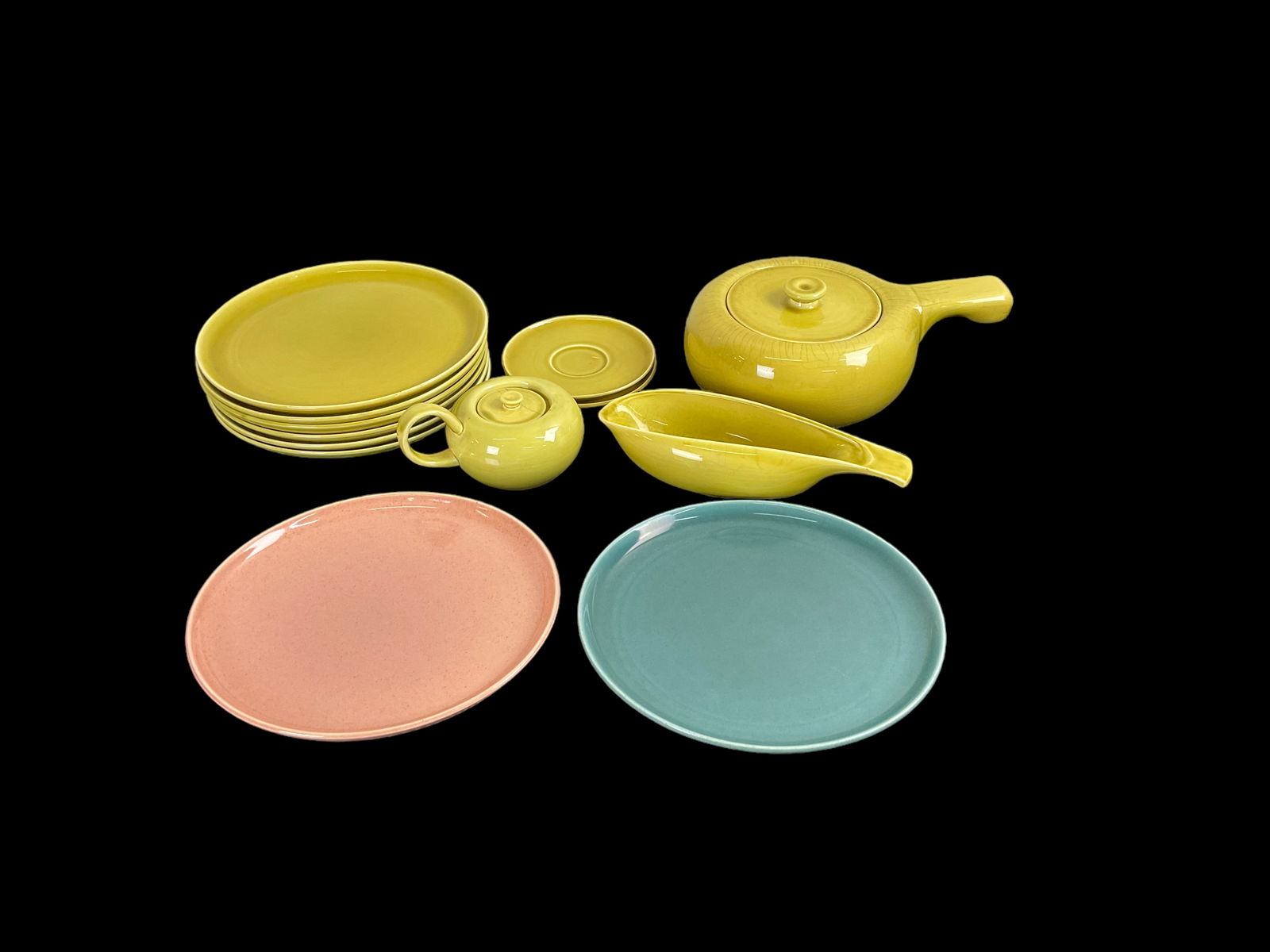 13 Pieces MCM Miscellaneous Russell Wright Steubenville Pottery (1 of 8)