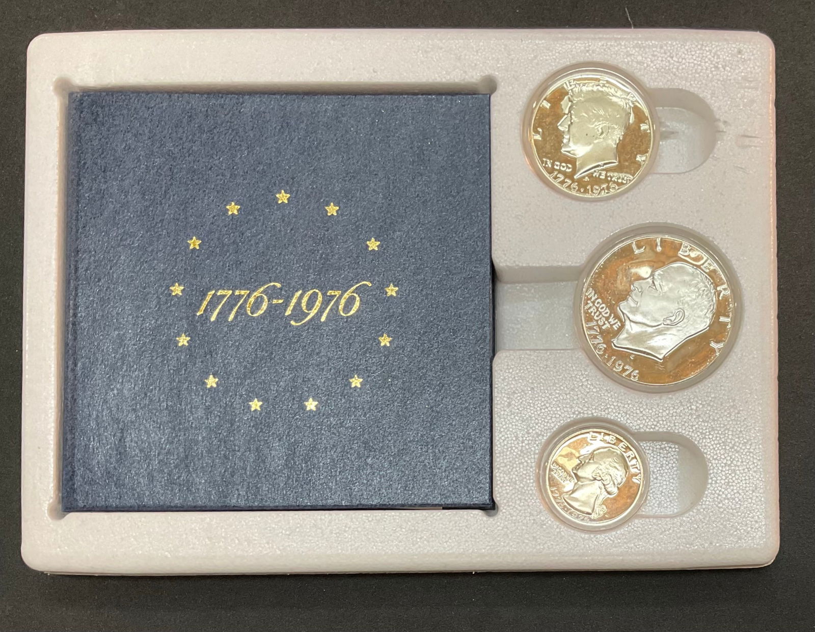 US Mint Bicentennial 40% Silver 3-Piece Proof Set (1 of 2)