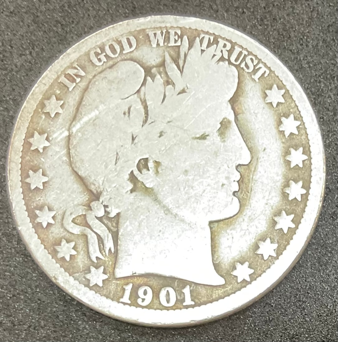1901 O Barber Silver Half Dollar (1 of 2)
