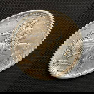 1925 Stone Mountain Memorial Silver Half Dollar: 1925 Stone Mountain Memorial Silver Half Dollar Commemorative, Composition 90% Silver,&nbsp; Obverse: Generals Robert E. Lee and Stonewall Jackson, Reverse: &quot;MEMORIAL TO THE VALOR OF THE SOLDIER