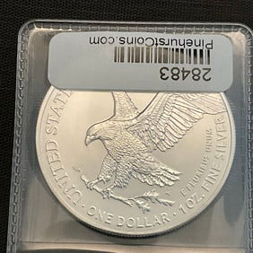 2022 American Silver Eagle 1 oz Fine Silver Eagle carrying an oak branch