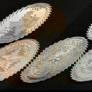 Group of 3 Texas Themed .999 Fine Silver Coins: Group of 3 Texas Themed .999 Fine Silver Coins, 1986 The State of Texas One Troy Ounce .999 Fine Silver, Texas Statehood Replica Quarter One Troy Ounce .999 Fine Silver in protective plastic coin hold