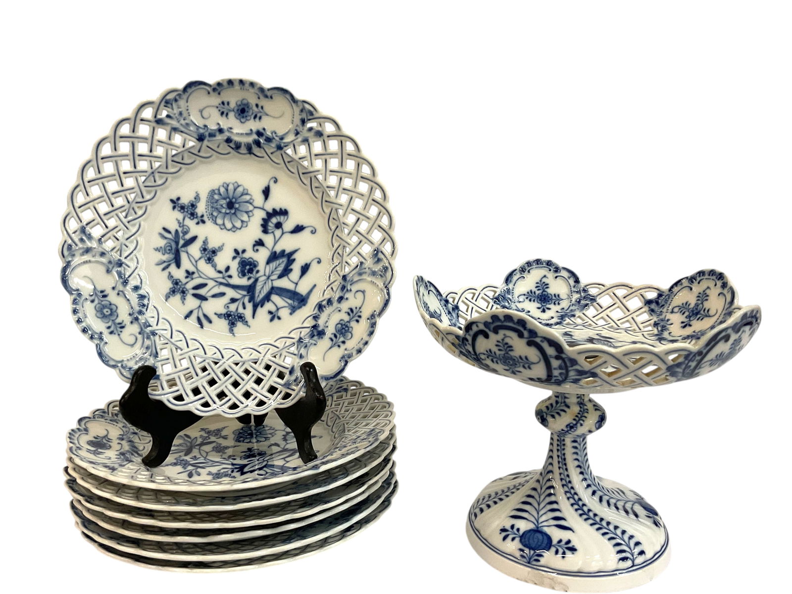 Antique German Meissen Reticulated Compote and 7 Reticulated Plates (1 of 20)