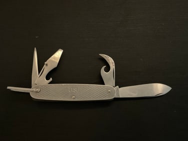 Camillus 1972 US Military Issue Pocket Knife