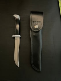 Buck USA 105 X Fixed Blade Knife with 105 Black Leather Sheath