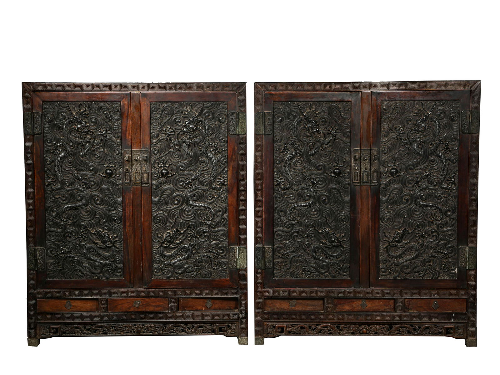 Huanghua pear wood dragon pattern medicine cabinet in the Qing Dynasty (1 of 14)